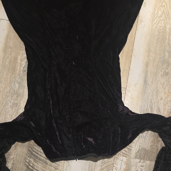 Lip Service Vintage Wimsigoth Vampire Gothic Black and Red Long Sleeve Dress - Picture 14 of 15